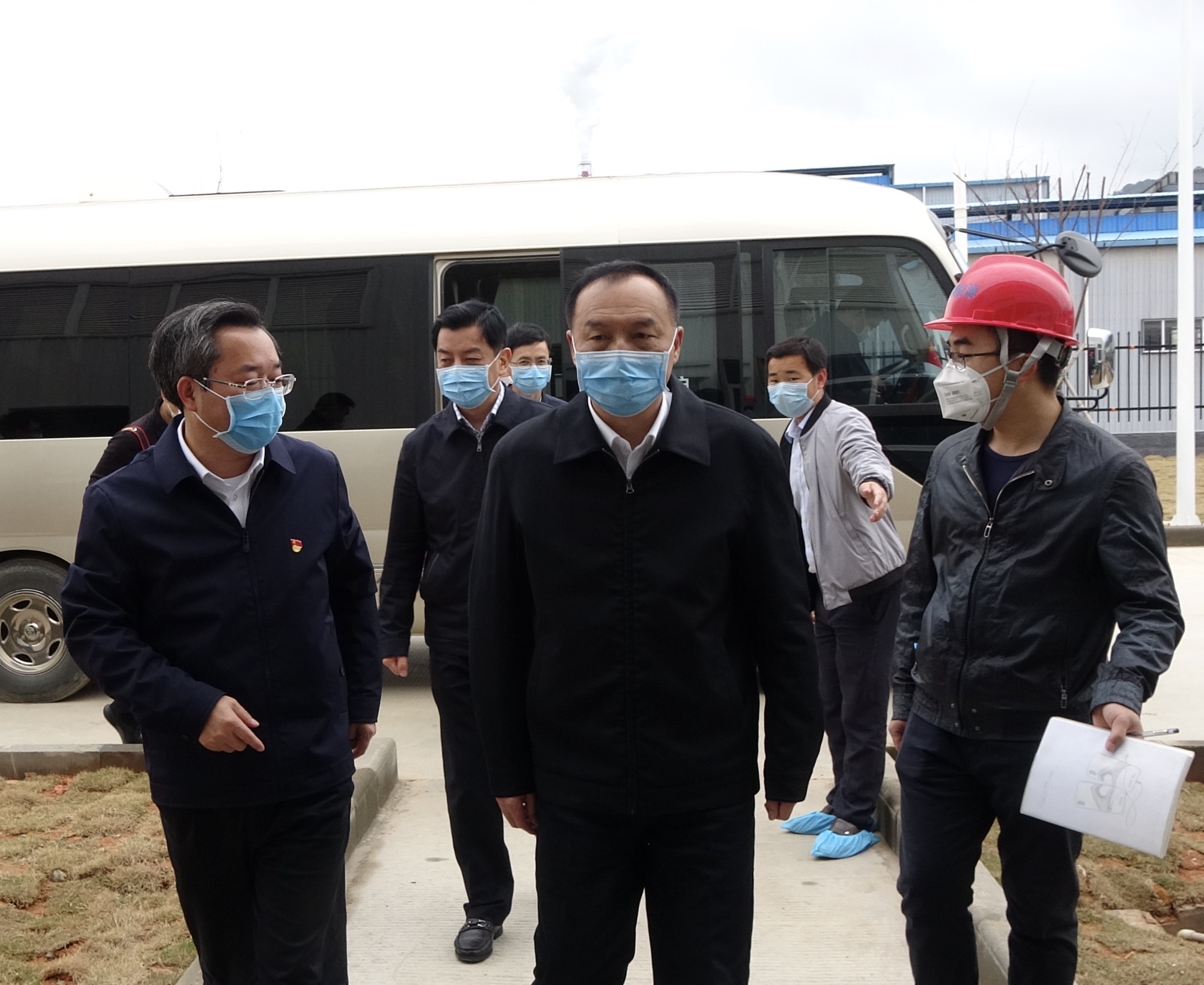 福建省政協(xié)副主席、龍巖市委書(shū)記許維澤一行蒞臨常青新能源調研